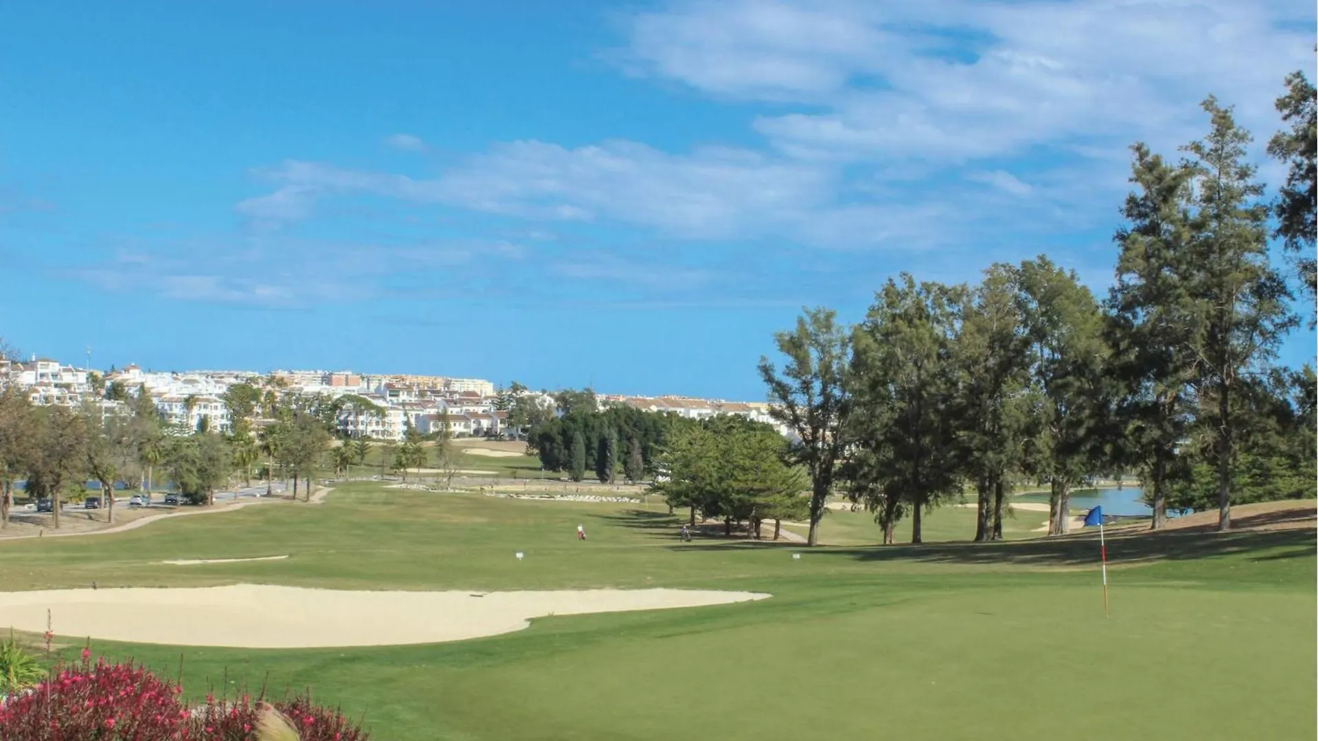 Beautiful Apartment In Las Lagunas De Mijas Humera